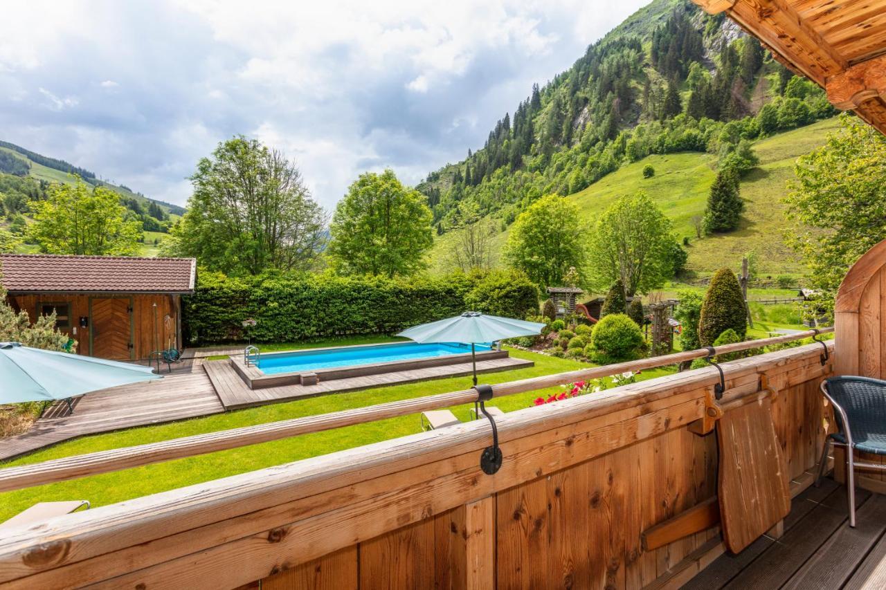 Apartment Gaestehaus Luggau 라우리스 외부 사진