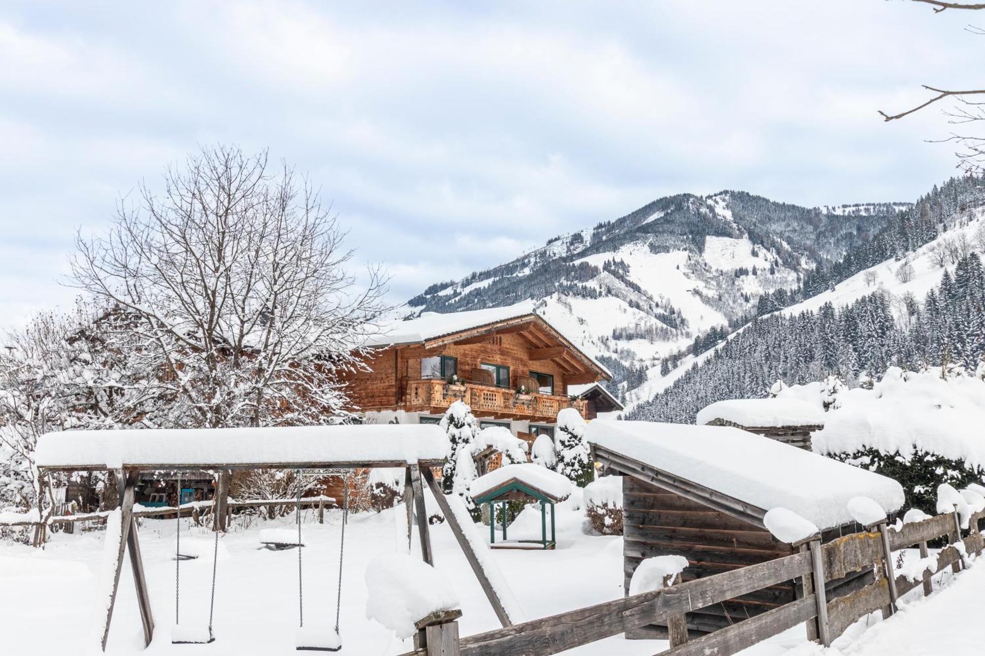 Apartment Gaestehaus Luggau 라우리스 외부 사진